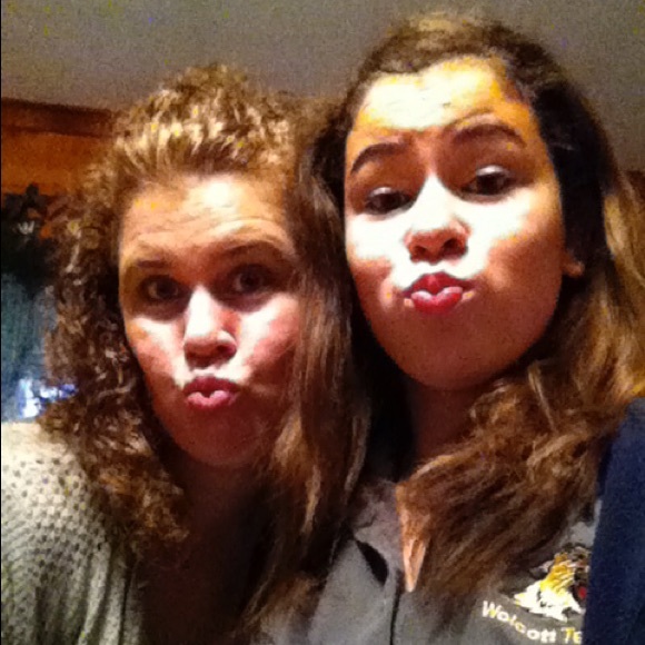 Meet your Posher, Jackie - Picture 2 of 8